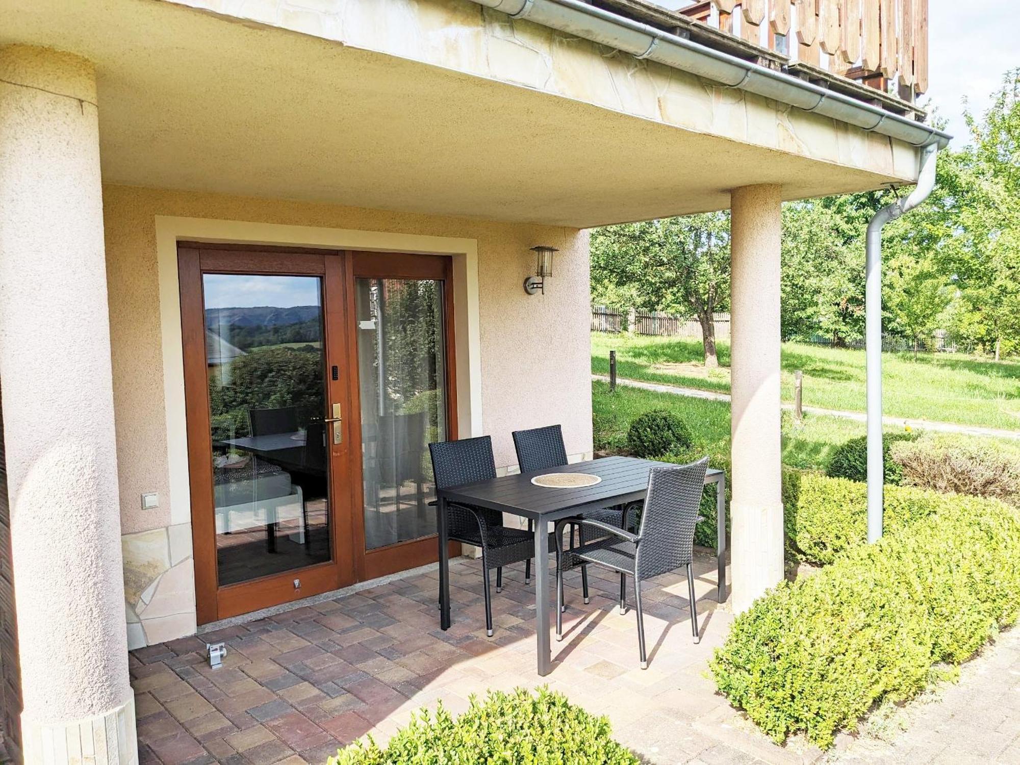 S2 - Urlaubsmagie - Am Wanderweg Mit Terrasse Apartment Sebnitz Exterior photo